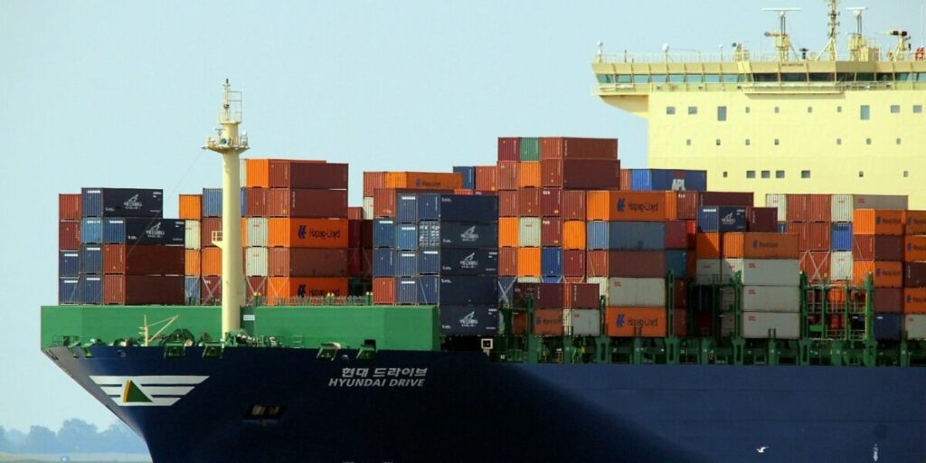 Containerschiff