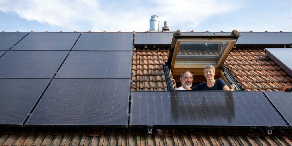Photovoltaik-Dachanlage, Menschen