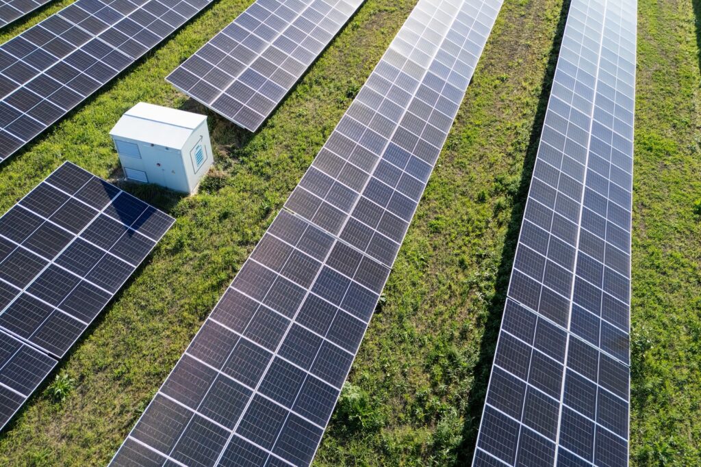 Solarpark, Speicher, Komplettangebot Enerfin