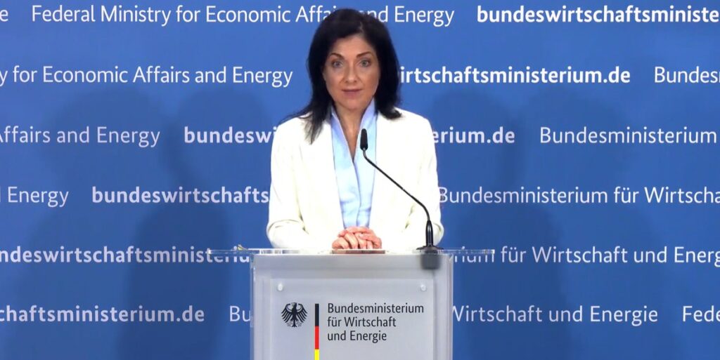 Youtube, Bundeswirtschaftsministerin Katherina Reiche, Pressestatement