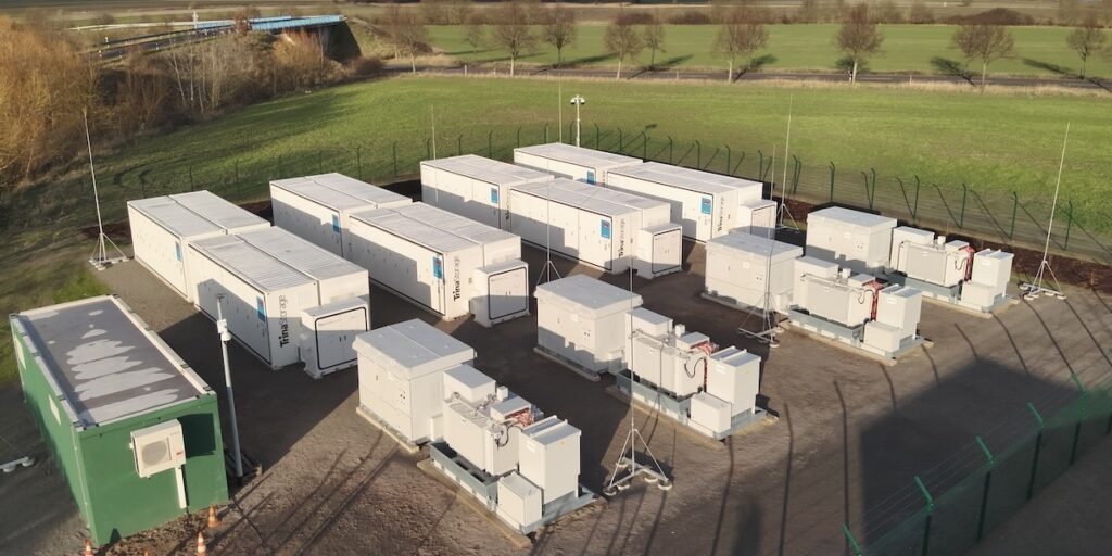 Batteriespeicher, Tangermünde, 15,8 MW/32 MWh, Obton Dynamic, Amperecloud, Volytica Diagnostics, Enspired