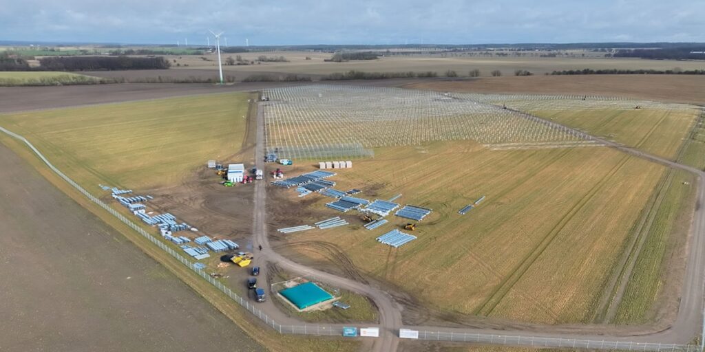 Sunfarming, Pressefoto, Agri-Photovoltaik, Projektstart Klimapark Steinhöfel