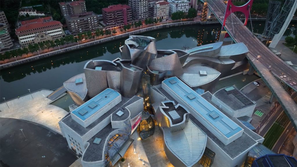 Futurasun, silberne Solarmodule, Guggenheim Museum Bilbao