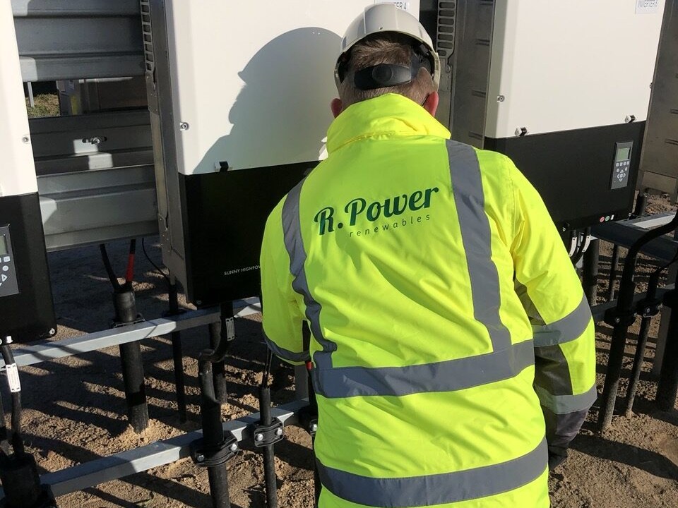 R Power, Batteriespeicher, Polen