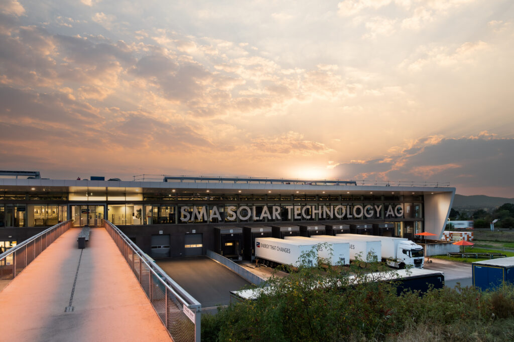 SMA, Fabrik, Sonnenuntergang