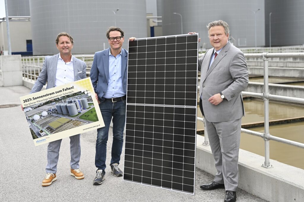 Wien bereitet bei eibner Kläranlage den Bau eines Photovoltaik-Faltdachs vor