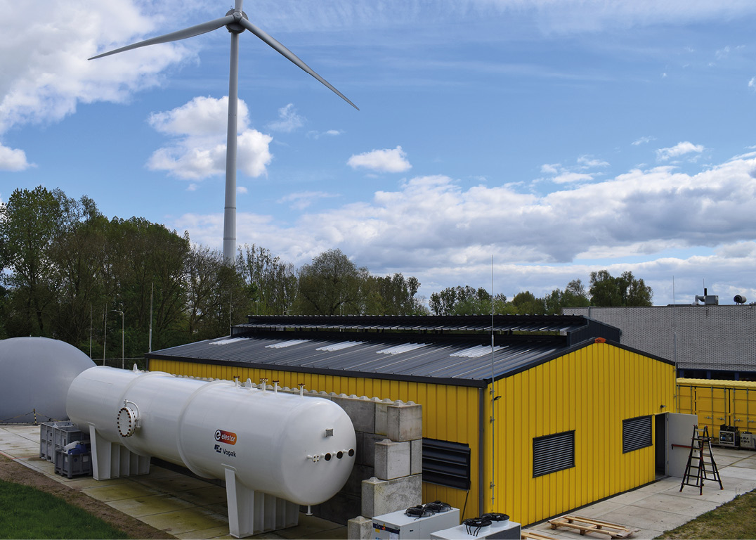 Der Bürgerwindpark Zeewolde wird mit einer Wasserstoff-Eisen-Flow-Batterie kombiniert.