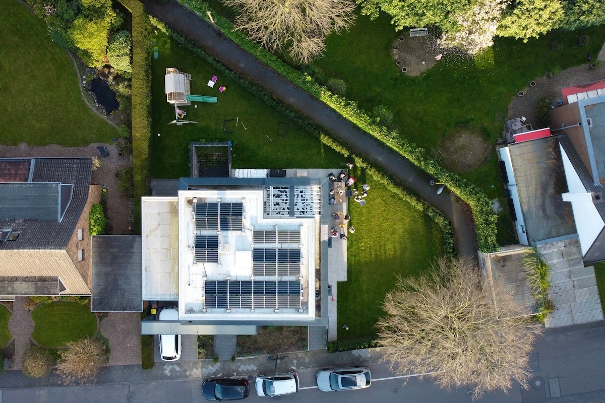 Synergi, PR-Foto, Einfamilienhaus, Flachdach