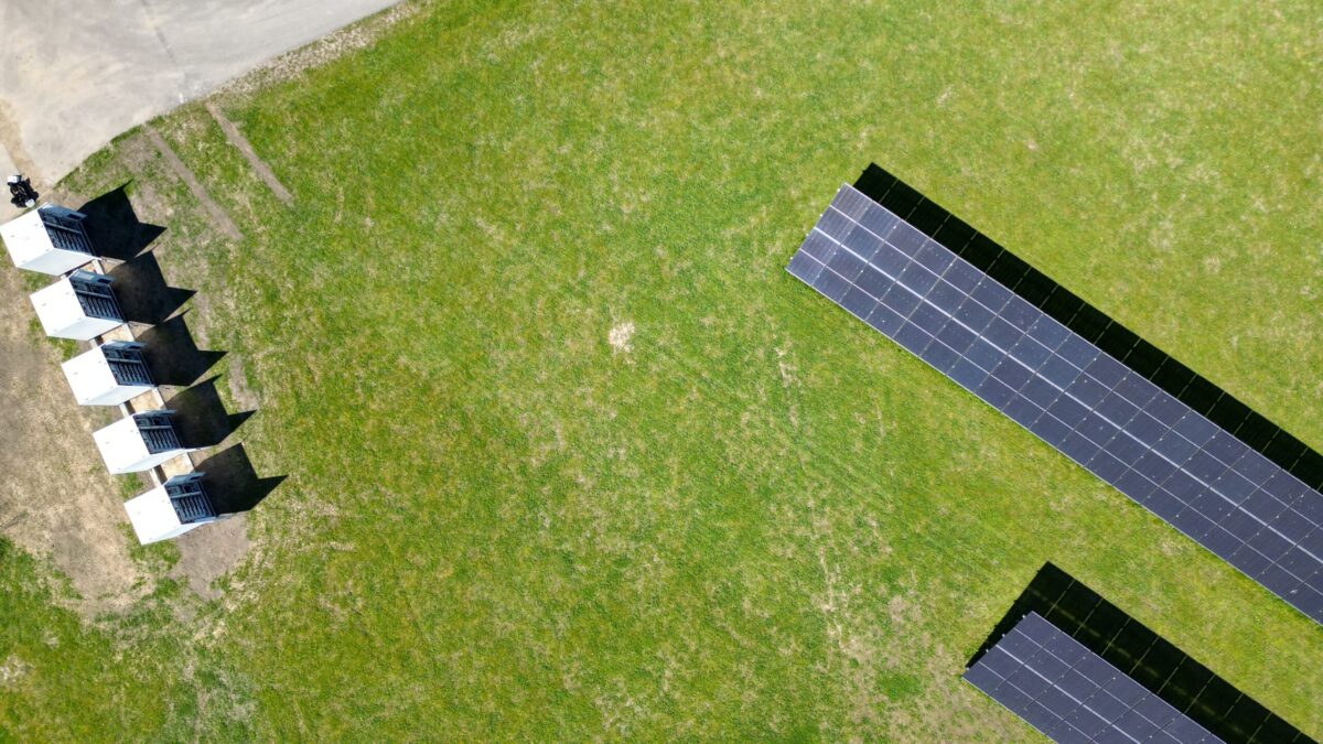 Photovoltaik und Speicher von Emaldo in Dänemark