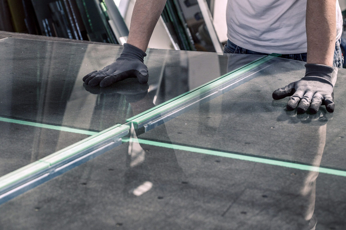 Exxosqel will mit neuer Beschichtungstechnologie bei Solarglas bis zu 40 Prozent Gewicht sparen