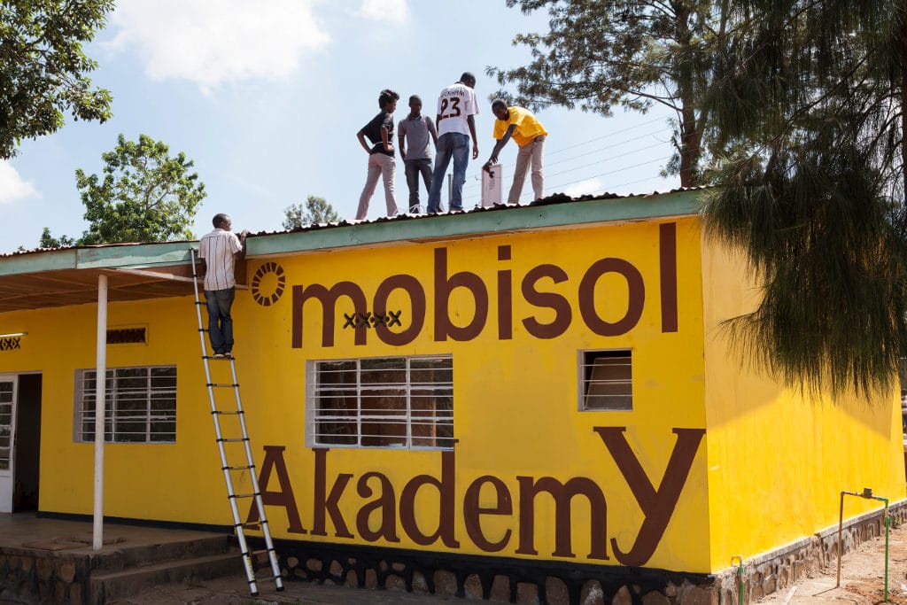 Mobisol_Akademie_Rwanda_klein