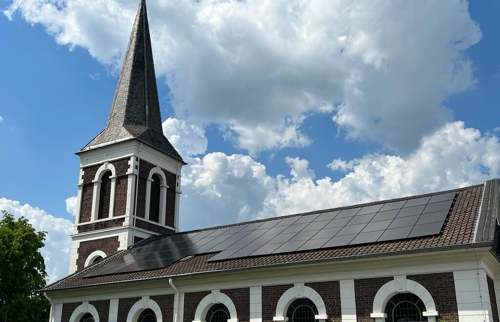 Kirche, Erkrath, Photovoltaik-Dach