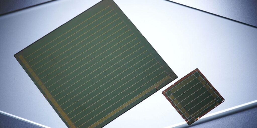 Mit Unterstützung von KI-Methoden wollen Forschende die Herstellungsprozesse für hocheffiziente Perowskit-Solarzellen verbessern