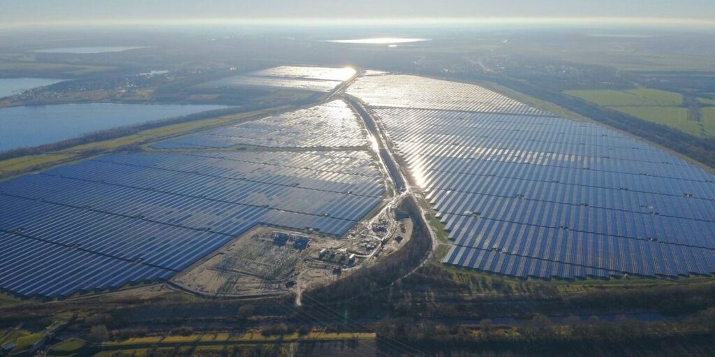Next Kraftwerke vermarktet 585 Megawatt Leistung aus Solarpark Witznitz per PPA an Konzernmutter Shell