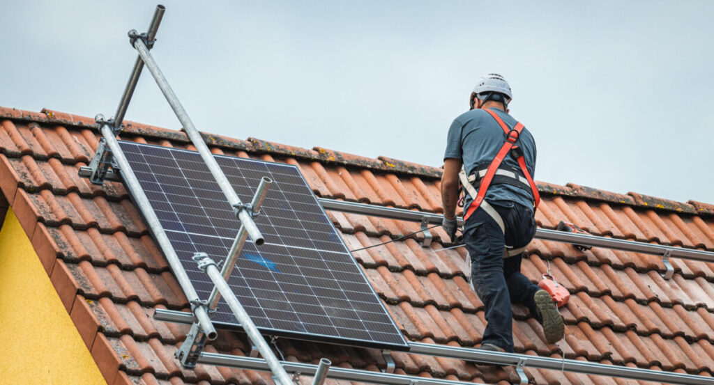 Dach, Solarteur, Montage, Schrägdach, Enpal