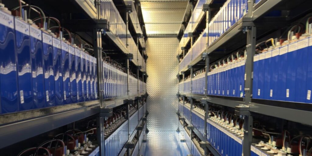 KB Energy, Hochleistungsspeicher