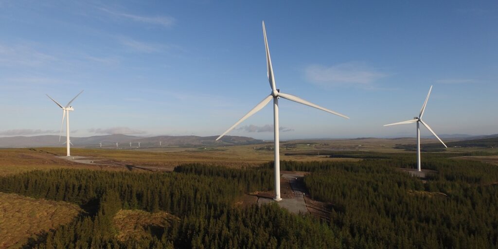 Windpark, Windkraftanlage, Clogheravaddy (County Donegal, Irland), projektiert von Abo Energy, Inbetriebnahme 2019