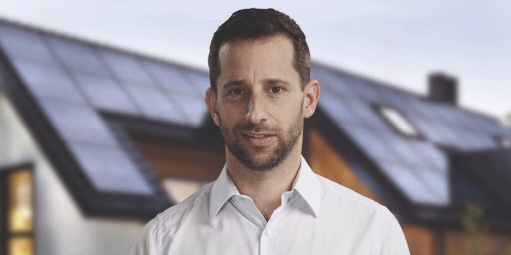 Solaravatar, Chatbot, verkörpert durch Schauspieler, Sunshine Energy Solution