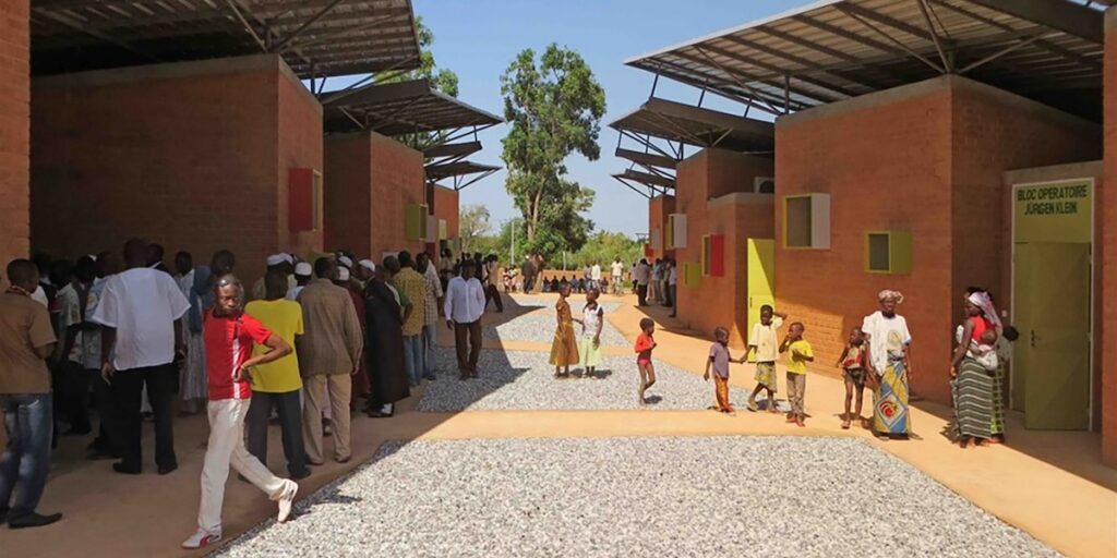 EU-Projekt SophiA, Offgrid-Energieversorgung für Krankenhäuser, Demonstrationsanlage in Burkina Faso