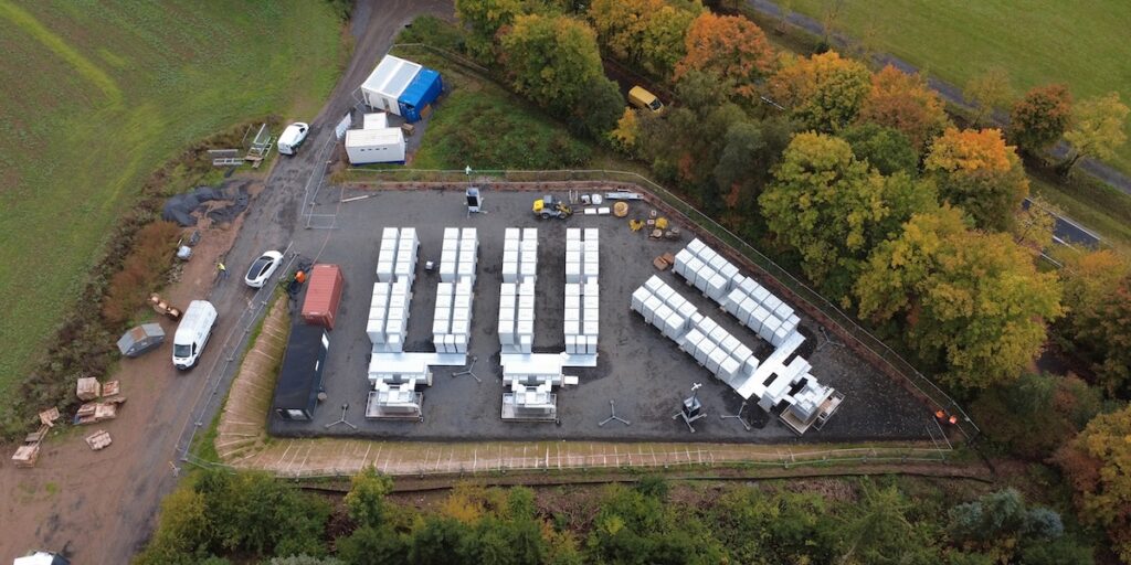 Batteriespeicher, Großspeicher, Waldkappel, Abo Energy, Field