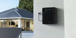 Steckerspeichergerät in Garage