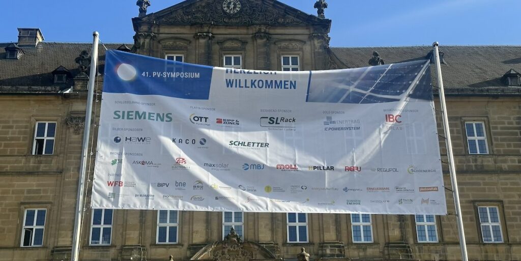 PV-Symposium, Eingang, Plakat, Sponsoren, 2026