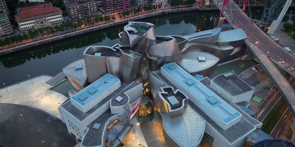 Futurasun, silberne Solarmodule, Guggenheim Museum Bilbao