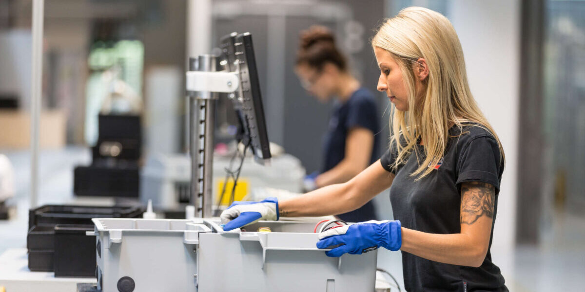 SMA, Produktion, Wechselrichter, Deutschland