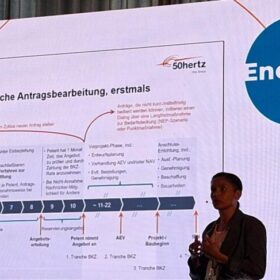 50 Hertz Energiemarktdialog 2025, Präsentation des Reifegradverfahrens durch Valerie Bischof von 50 Hertz